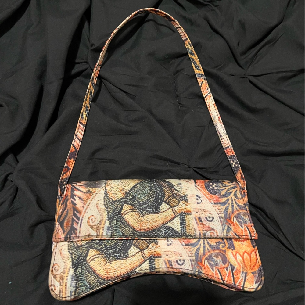 Printed shoulder bag